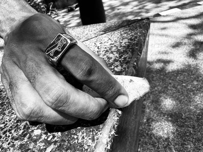 Skateboard Ring – Custom Engraving Available (Silver)