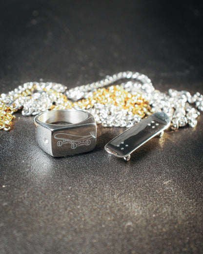 Skateboard Pendant & Ring Bundle (Silver)