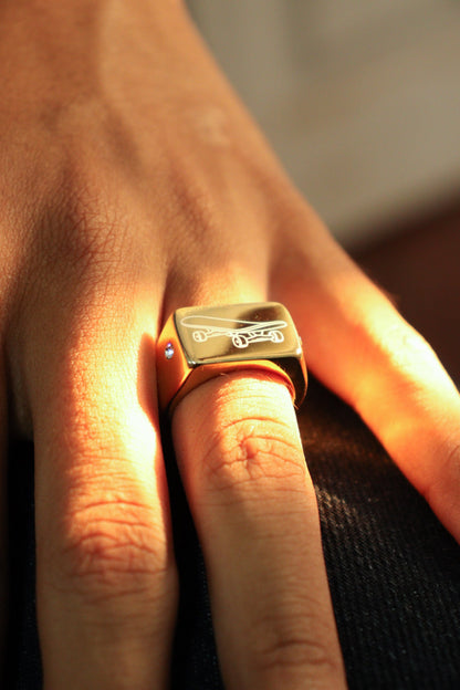 Skateboard Pendant & Ring Bundle (Gold)